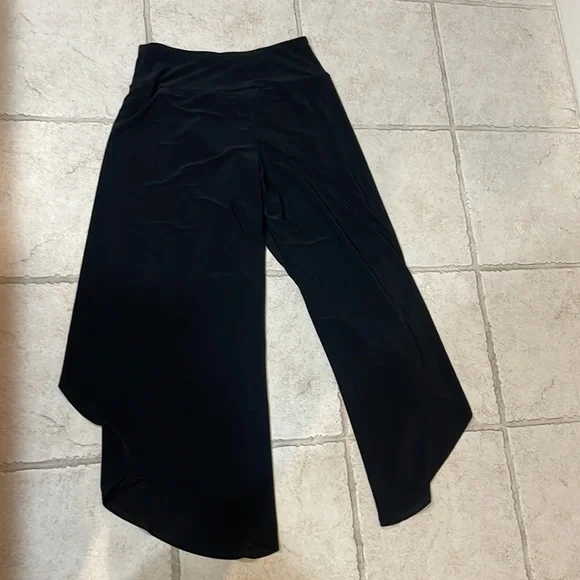 Joseph Ribkoff Black Wide-Leg Pants - Picture 7 of 7